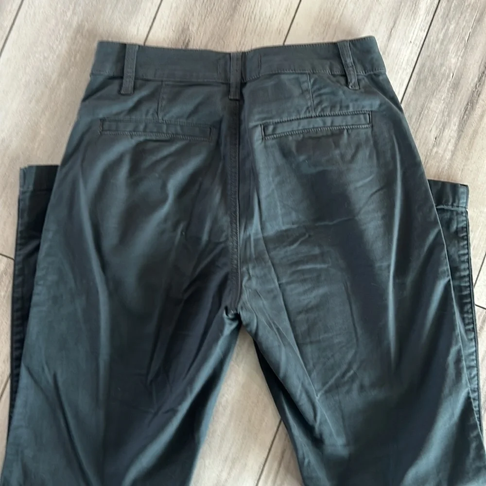 Abercrombie size 26 gray high rise tailored pants